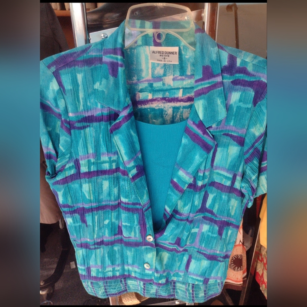 Vintage Ladies Blouse size 8